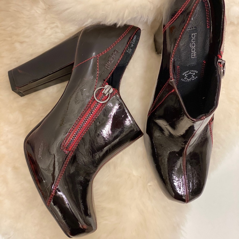 BUGATTI Classic Ankle Boots